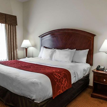 คอมฟอร์ต สวีท เนียร์ อินเดียนาโพลิส แอร์พอร์ต Hotel ภายนอก รูปภาพ