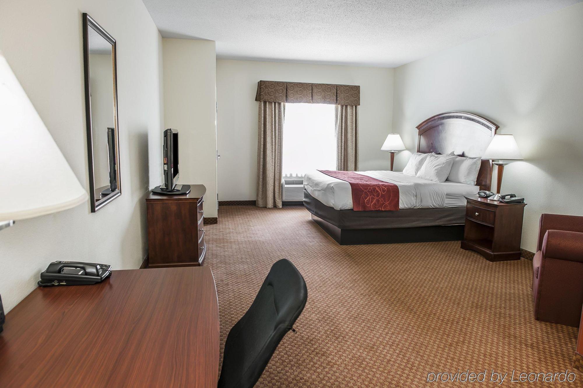 คอมฟอร์ต สวีท เนียร์ อินเดียนาโพลิส แอร์พอร์ต Hotel ภายนอก รูปภาพ